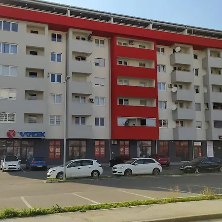 Daire Lovely Small Near The Airport.